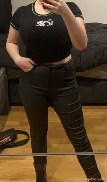 busty-lucy