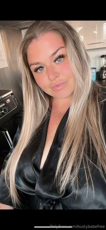 bustybabefree