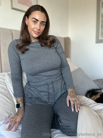 bustybellevip_xx