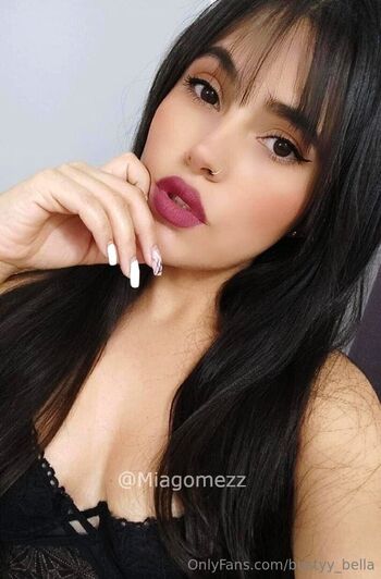 bustyy_bella
