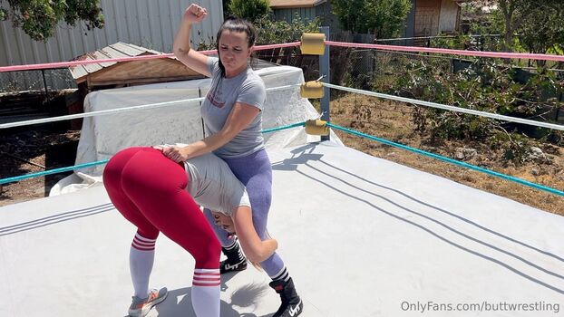 buttwrestling
