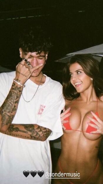 Caitlin strezovski. Caitlinstrez