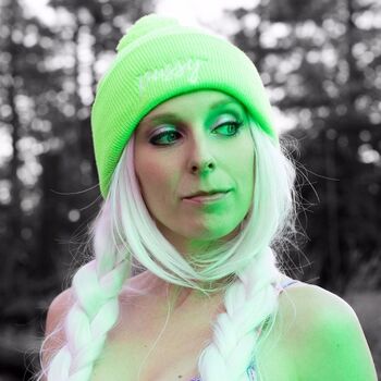 Caitlinv