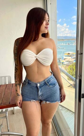 Camila Duque