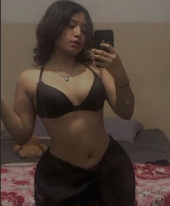 camila_ravennyx