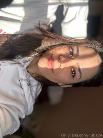 camile2303