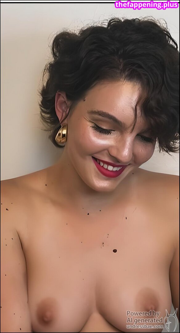 Camren Bicondova