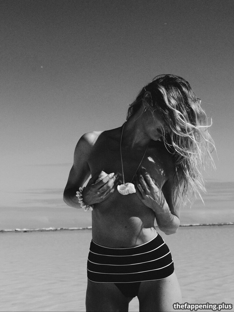Candice Swanepoel