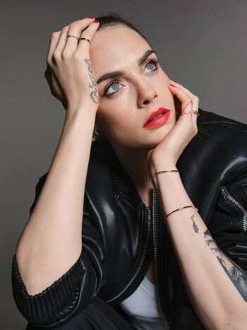 Cara Delevingne