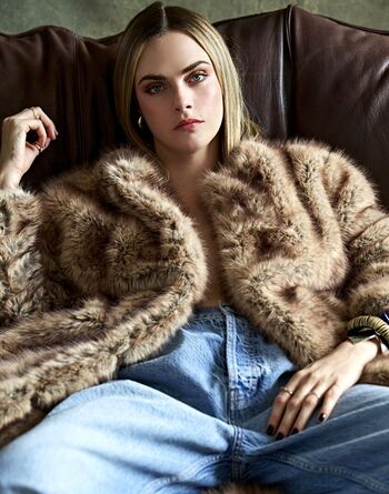 Cara Delevingne