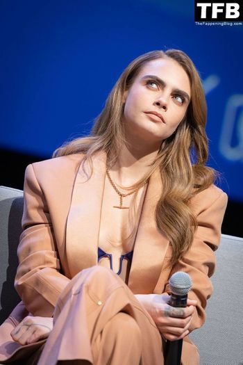 Cara Delevingne