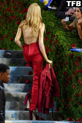 Cara Delevingne