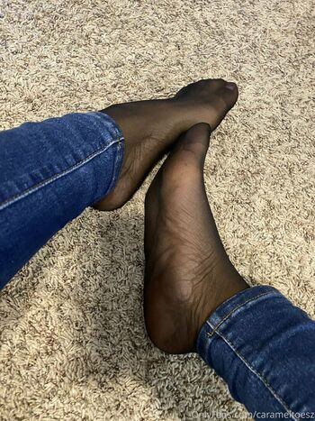 carameltoesz