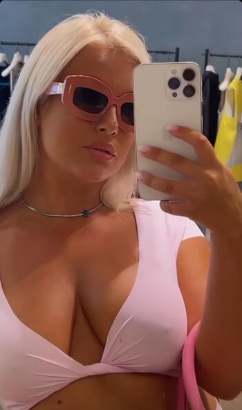 Carla Moreau