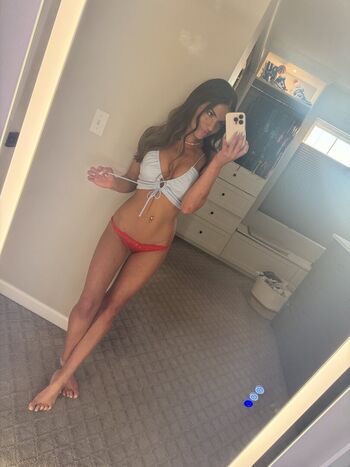 Carlie Jo