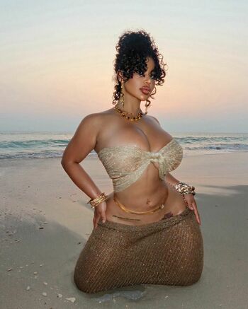 Carmela Habibi
