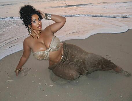Carmela Habibi