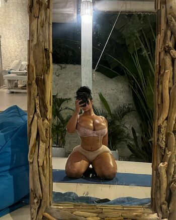 Carmela Habibi