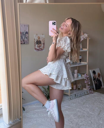 Carmen Elaine