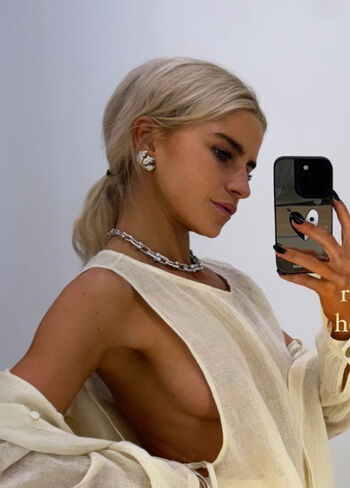 Caro Daur