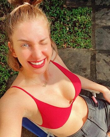 Carol Moreira