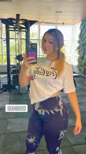 Carolzinha SG
