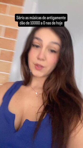 Carolzinha