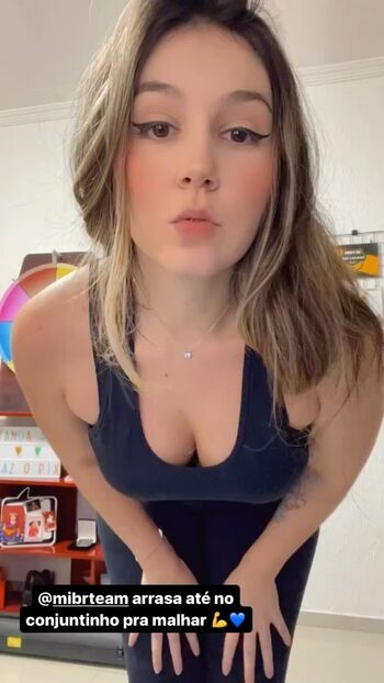 Carolzinha
