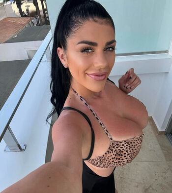 Caryn Vieira