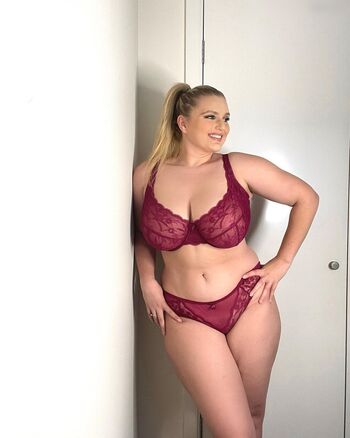 Casey Leigh