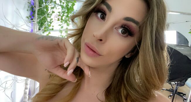 caseykissesxoxo