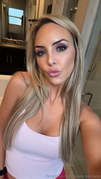 Cassie Lee