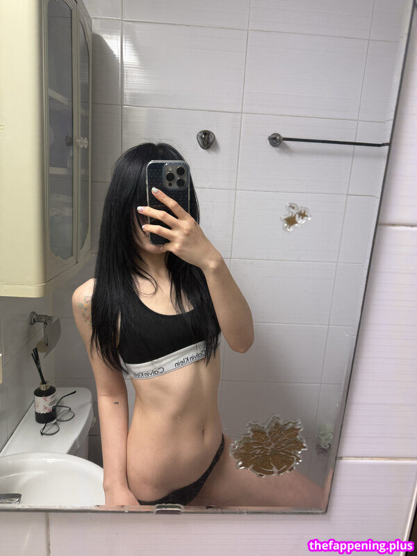 cc979 / cc99799 / user Foto OnlyFans Nuda #5