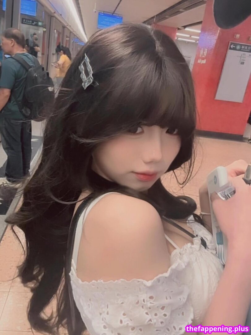 ccl._.06 Photo OnlyFans Nu #9