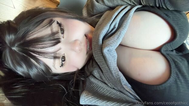ceoofgothicc