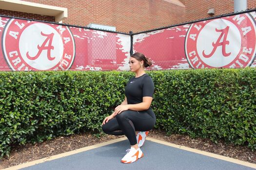 Chandler Olivia Hayden