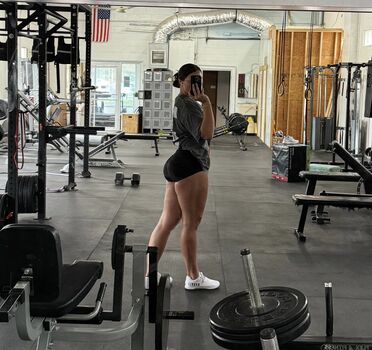 Chandler Olivia Hayden