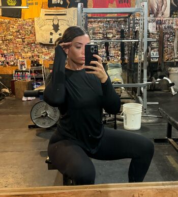 Chandler Olivia Hayden