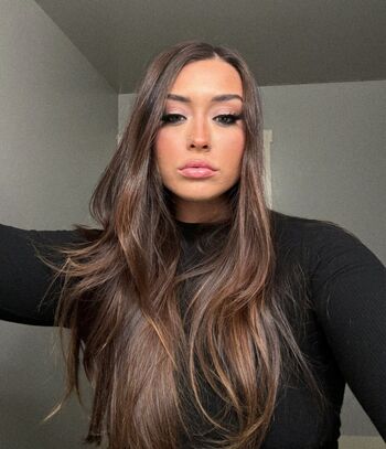 Chandler Olivia Hayden