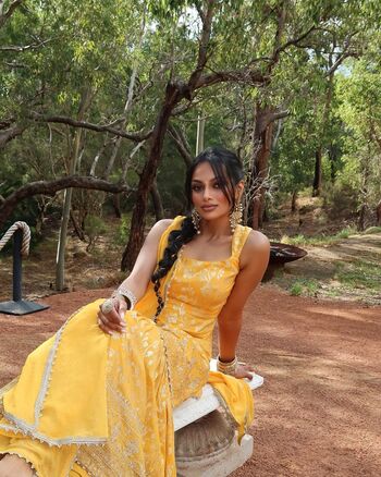 Chandrika Ravi