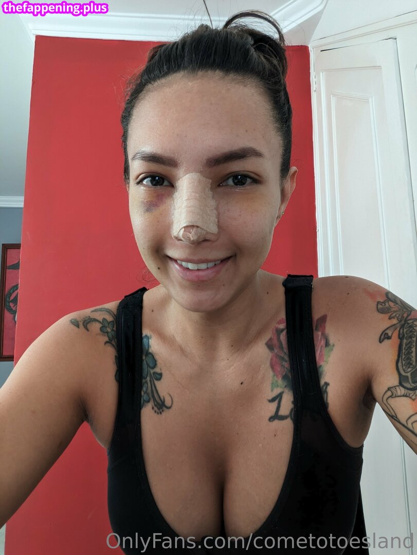 Charlene_soles/cometotoesland