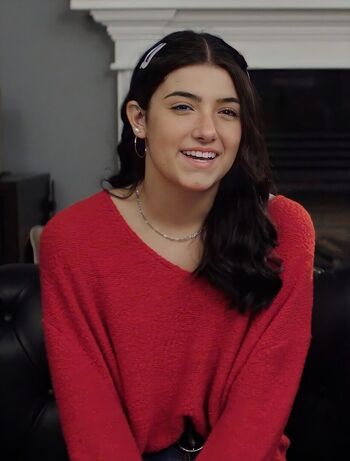 Charli D Am