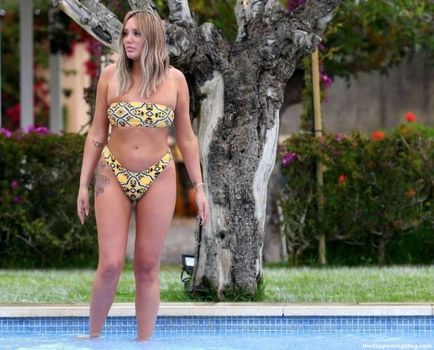 Charlotte Crosby