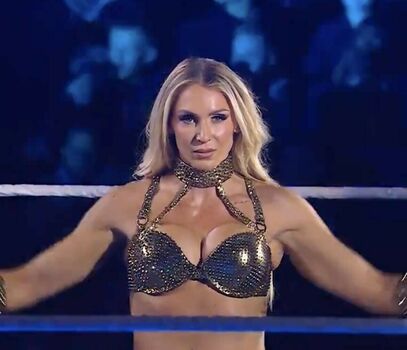 Charlotte Flair