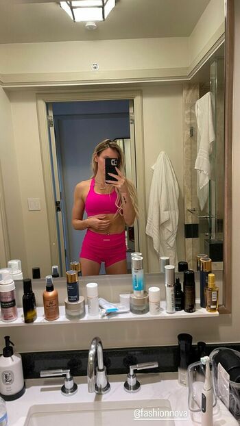 Charlotte Flair