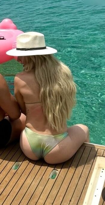 Charlotte Flair