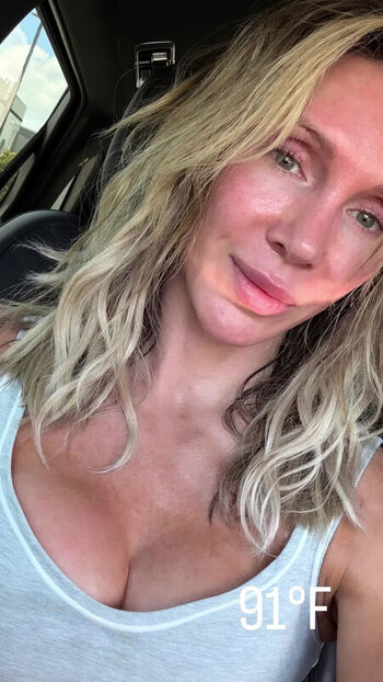 Charlotte Flair