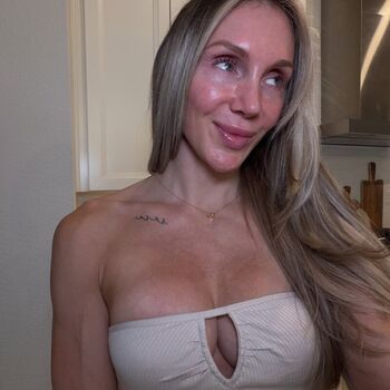 Charlotte Flair