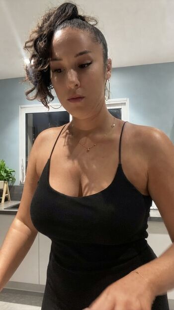Charlotte Namura