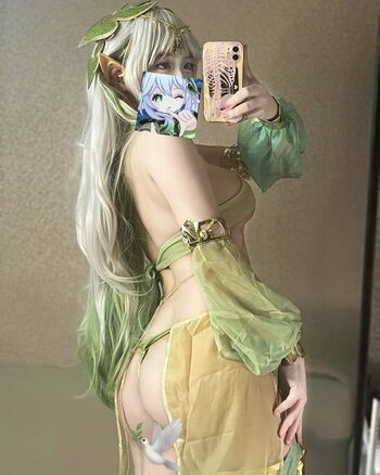 Charlottemalaew